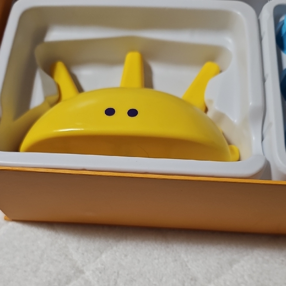 Shi by JOURNEYS Plugo Count Interactive Math Kit - Yellow - Picture 4 of 5